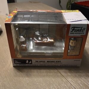 Funko Mini Moments The Office - Michael Scott in Black and Brown